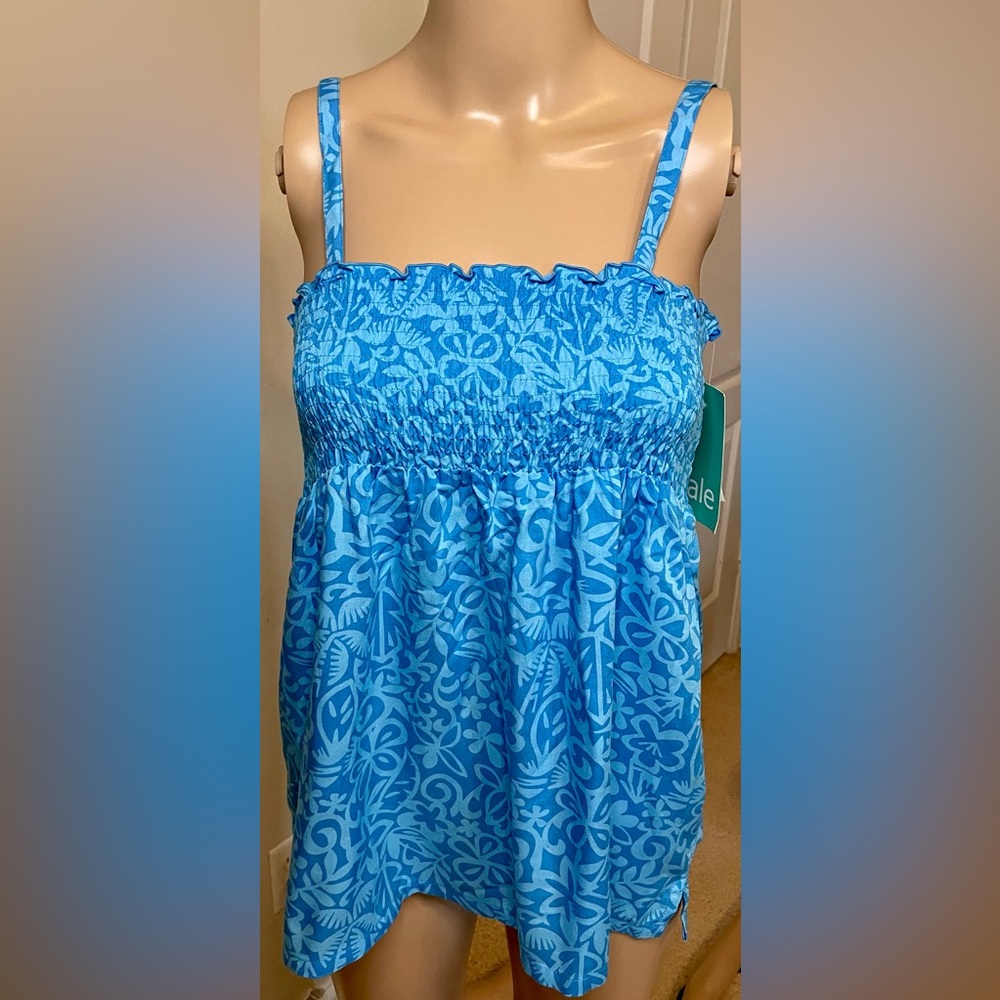 NWT Blue Ginger Smocked Sleeveless Top, Size S
